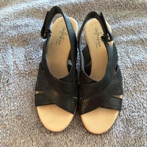 Clarks Women's Lafley Krissy Strappy Wedge Sandals